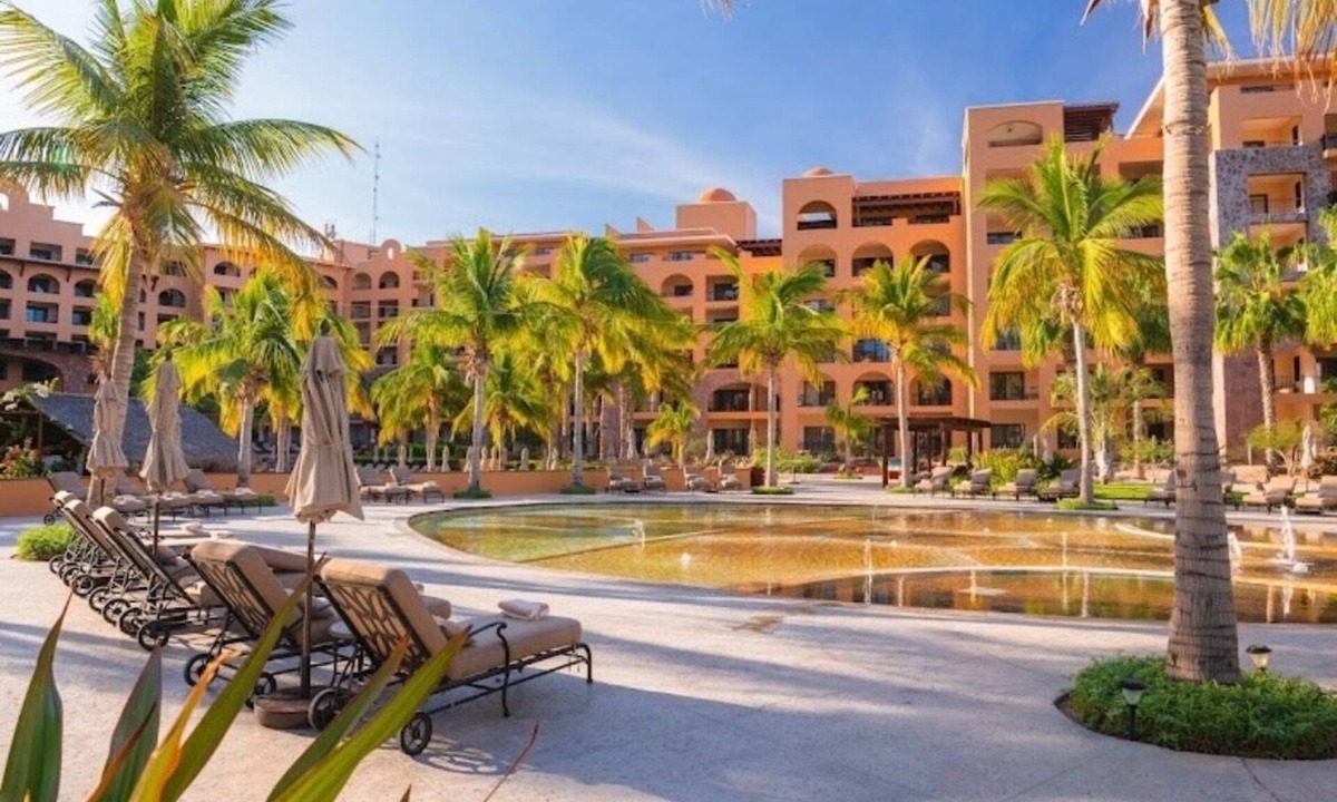 Loreto Resort | 1 BEDROOM SUITE IN VILLA DEL PALMAR AT THE ISLANDS OF LORETO, MX.