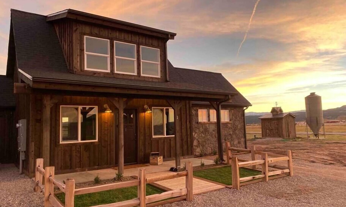 Cedar City House | #1 Zion Kolob Farm Stay