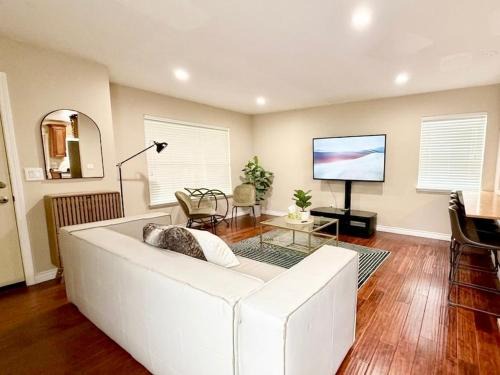 Mount Baker House | 2 Bedroom Home 5 Minutes from ID, Capitol Hill