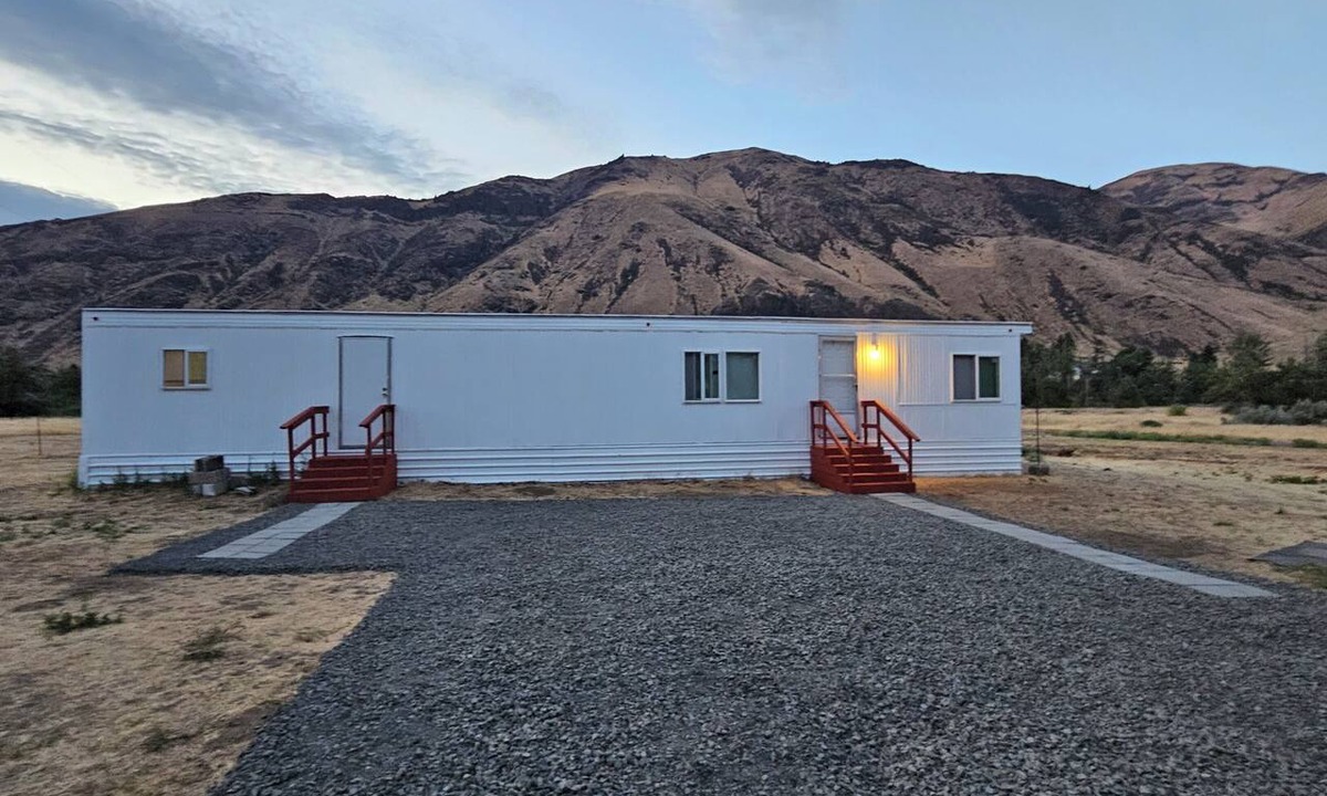 Naches House | 2-bedroom mobile home in welcoming Naches country area
