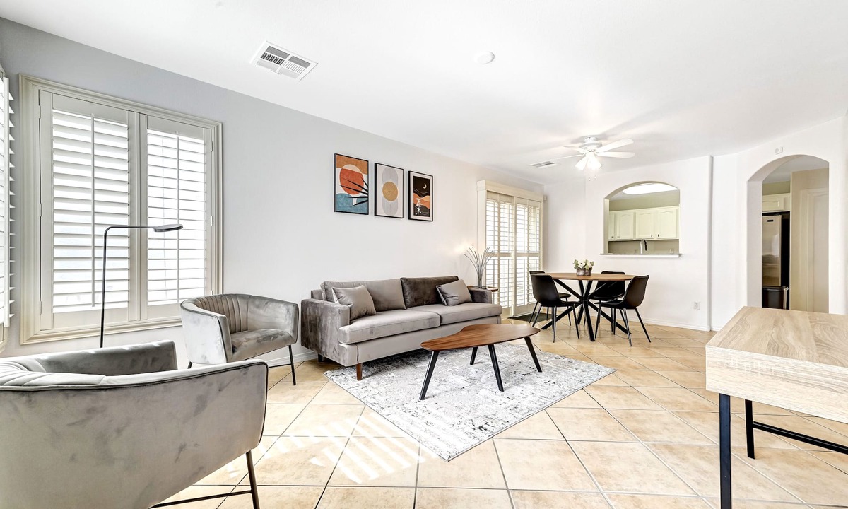 Nevada Trails House | 2 BR House - 8 miles to Las Vegas Strip