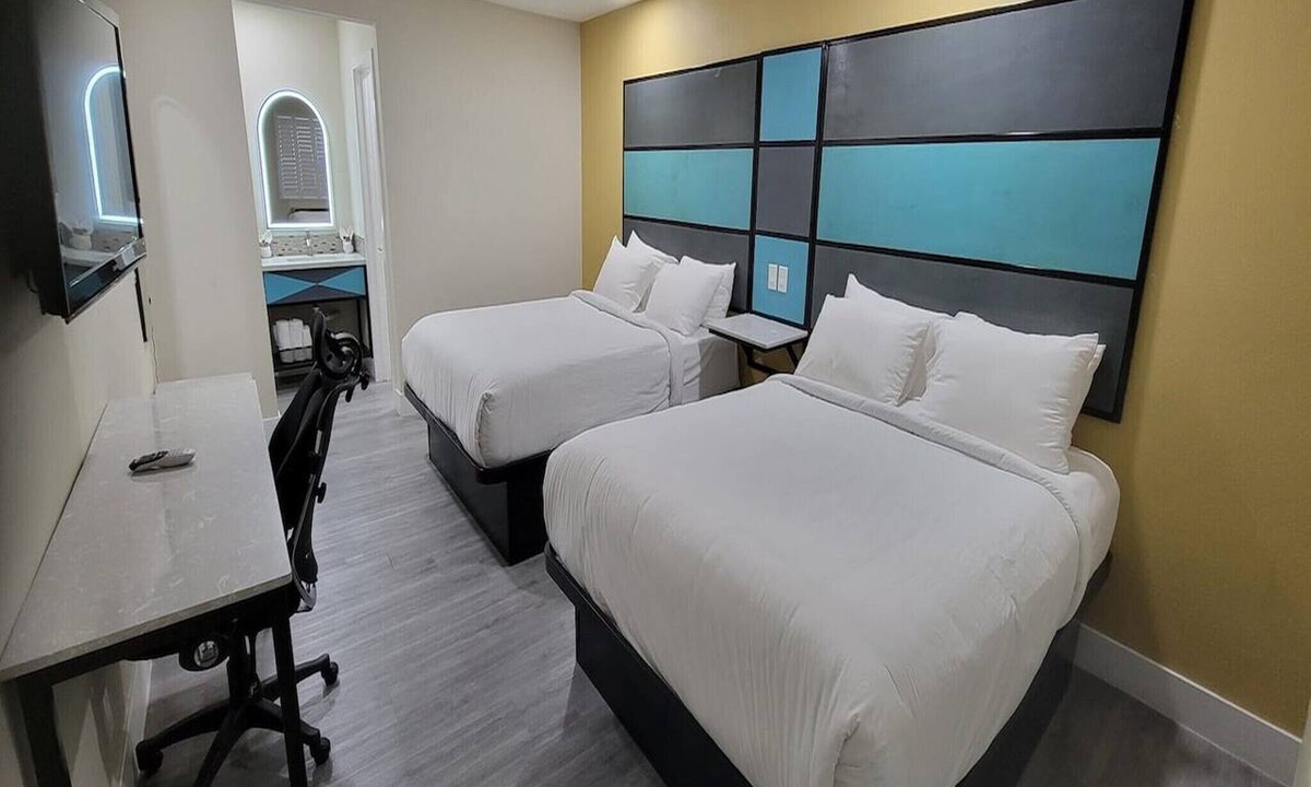 Victorville Apartment | 2 Queen Beds|Non-Smoking
