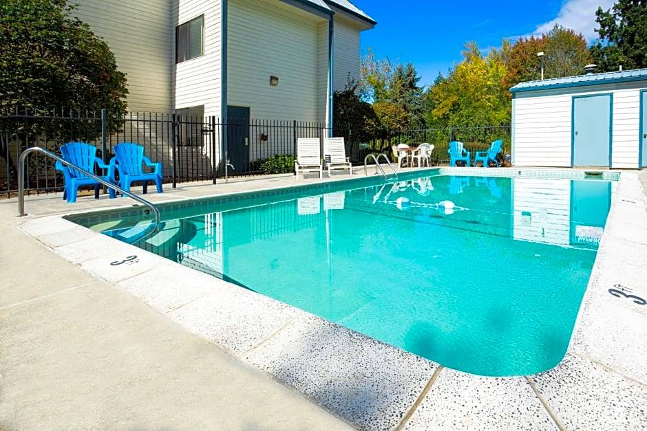 Corvallis Hotel | 2-Star Hotel ∙ Days Inn by Wyndham Corvallis
