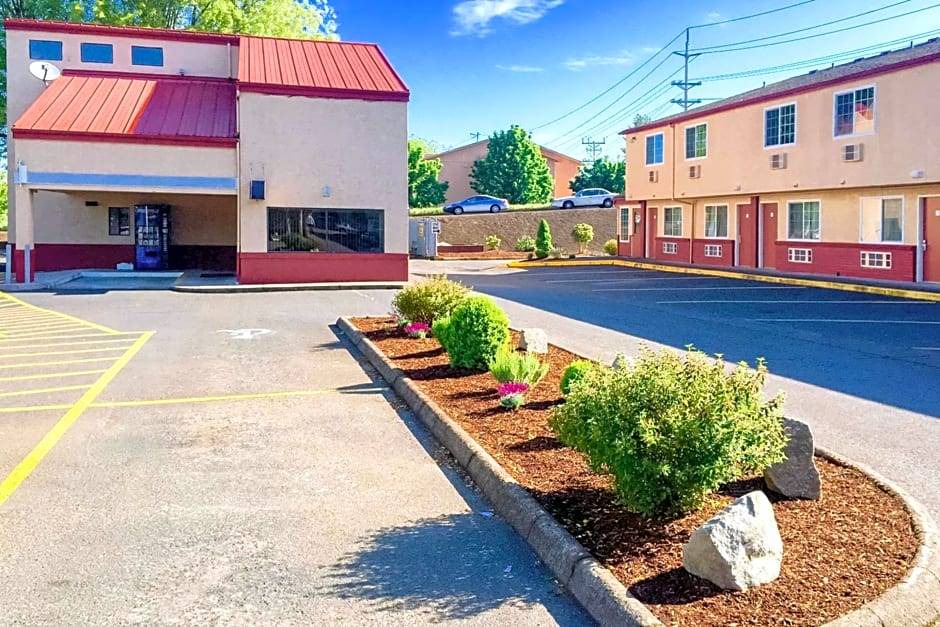Corvallis Hotel | 2-Star Hotel ∙ Rodeway Inn Willamette River