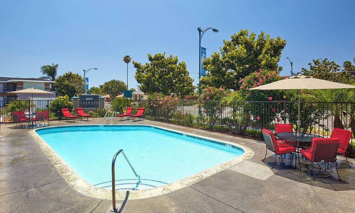 Anaheim Resort Hotel | 2-Unit Stay – Near Disneyland, Anaheim Gardenwalk, Must-See Attractions