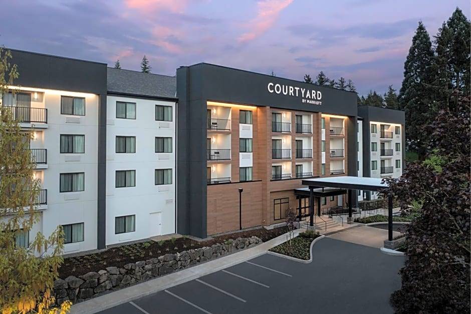 Tigard Hotel | 3-Star Hotel ∙ Courtyard by Marriott Portland Tigard
