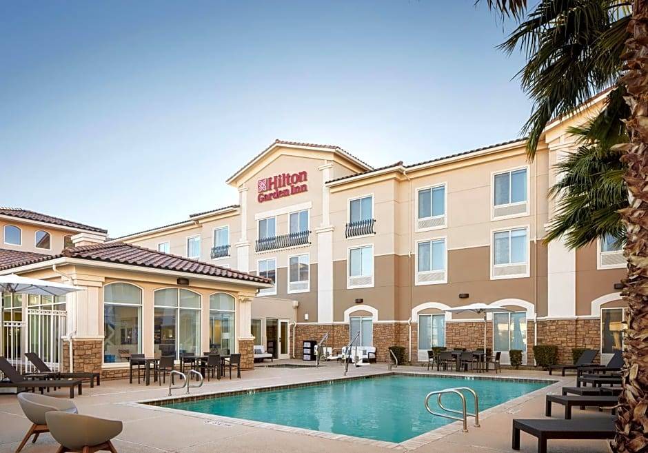 Whitney Ranch Hotel | 3-Star Hotel ∙ Hilton Garden Inn Las Vegas/Henderson