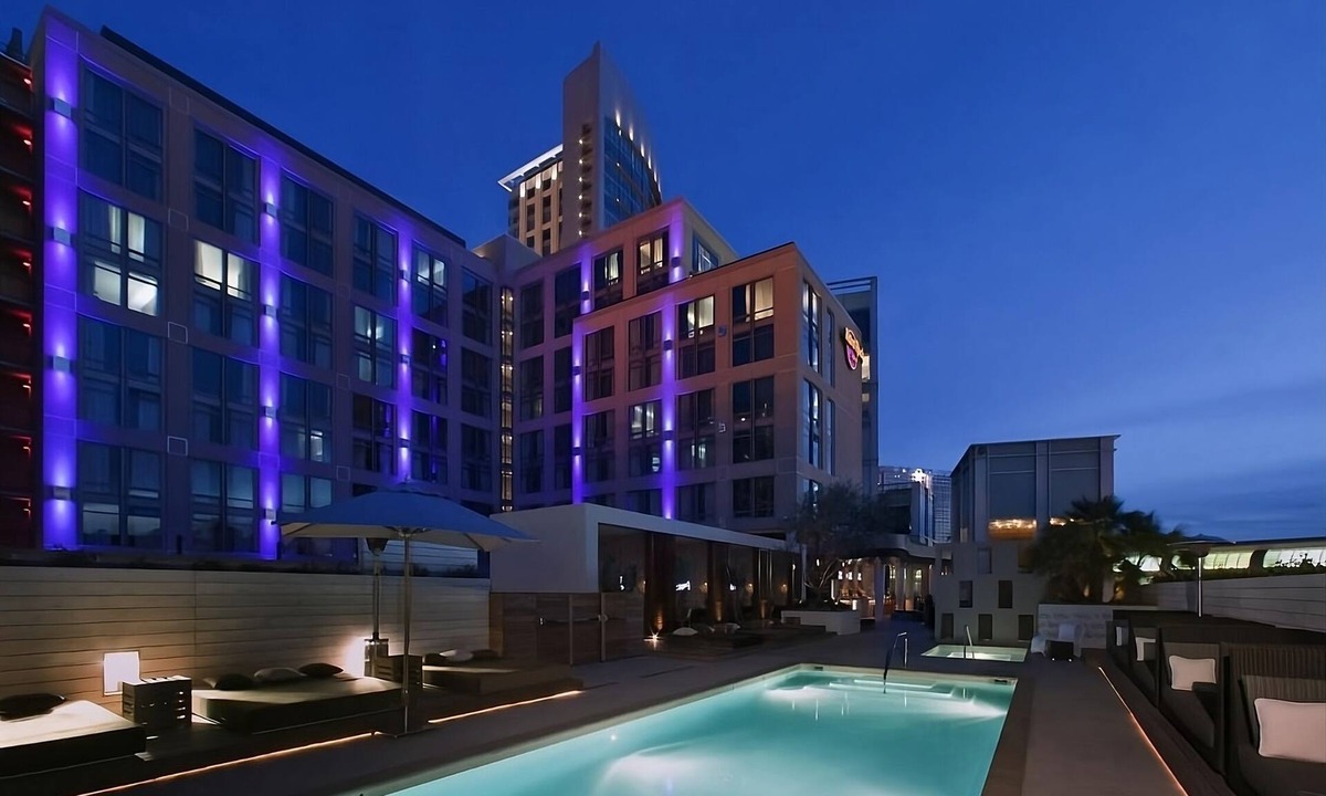 Gaslamp Quarter Hotel | 3 Suites at Hard Rock Hotel San Diego, Rooftop Terrace, Gaslamp Getaway!