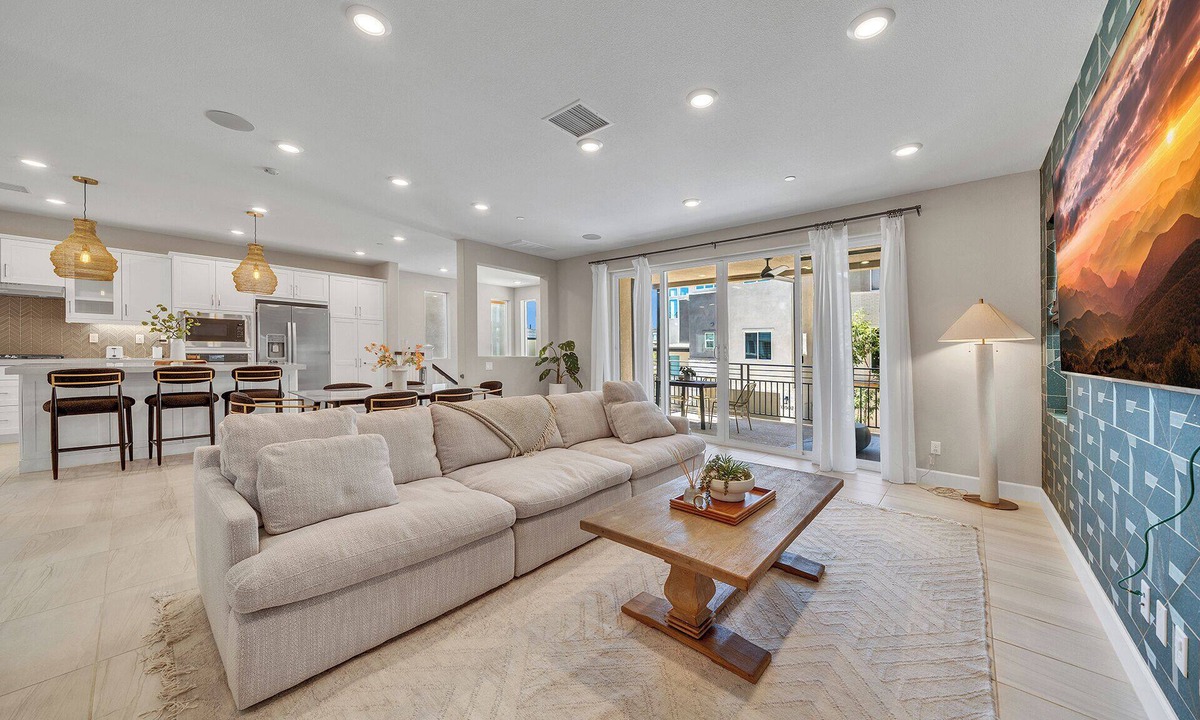 Mira Mesa House | 3BR Urban Oasis｜EV Charger ｜Long term allowed ｜Garage Access #42453