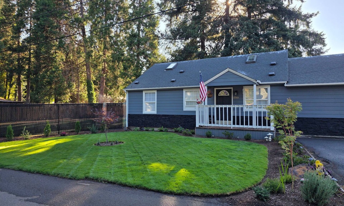Thurston House | 4-bedroom house in the fabulous McKenzie River, Springfield area