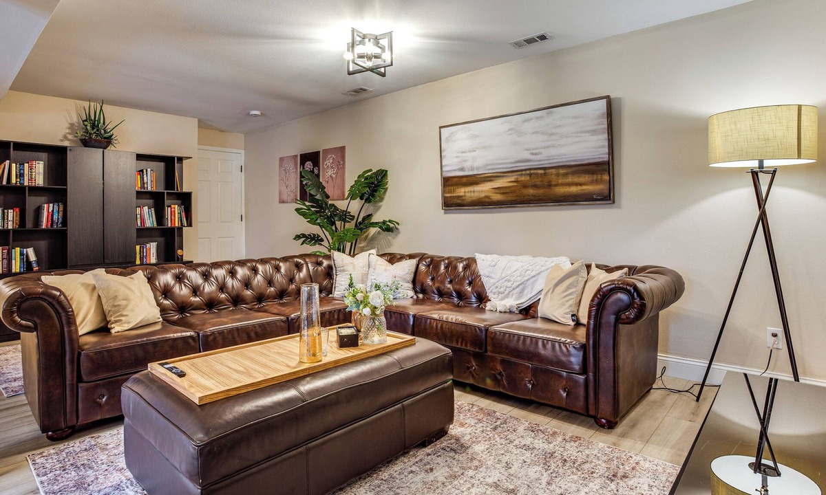 University Place Apartment | 4 Mi to Waterfront Parks! Cozy Apt in Tacoma Area