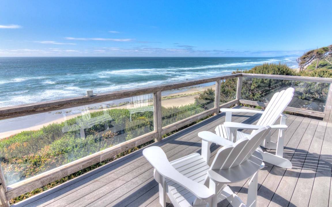 Seal Rock House | 454 m² House ∙ 5 bedrooms ∙ 10 guests