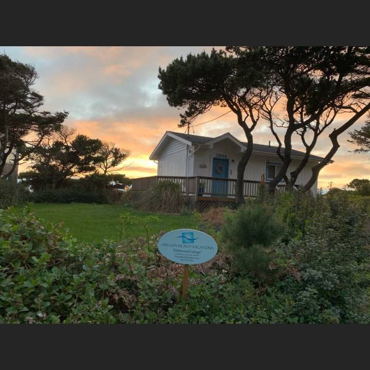 Seal Rock House | 52 m² House ∙ 1 bedroom ∙ 2 guests