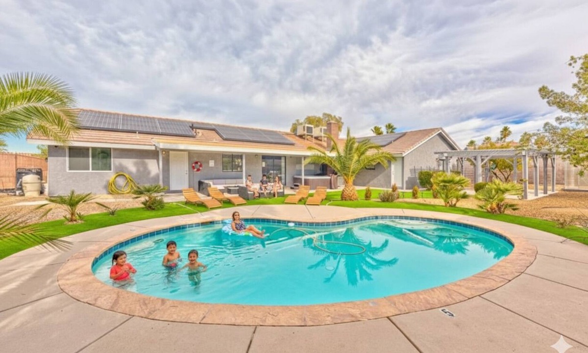 Southfork House | 777Rentals - 7BR/5BA - Serenity 1 Estate