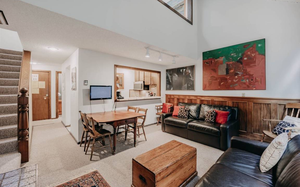 Glacier Condo | 88 m² Condo ∙ 2 bedrooms ∙ 6 guests