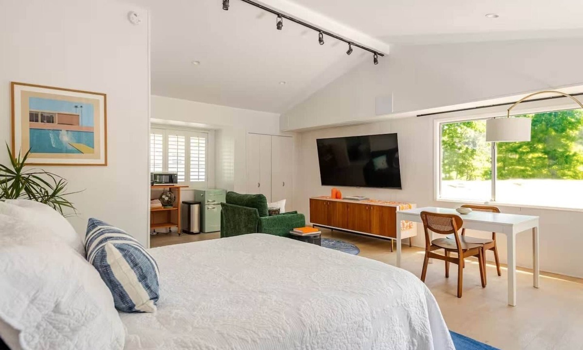 The Flats House | 90210 NEST: Private Pool Retreat in Beverly Hills