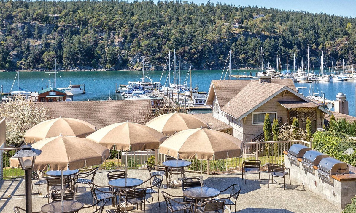 Deer Harbor Resort | Absolutely gorgeous resort & condos !