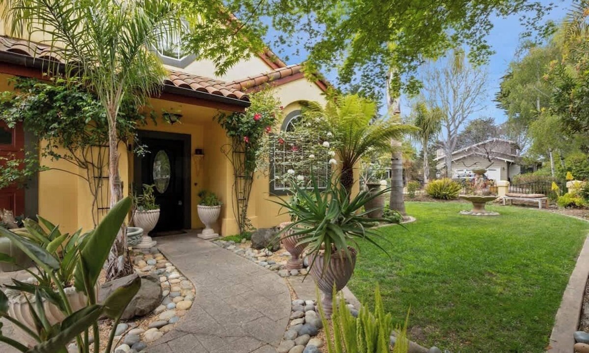 Rio del Mar House | Acanto Del Mar