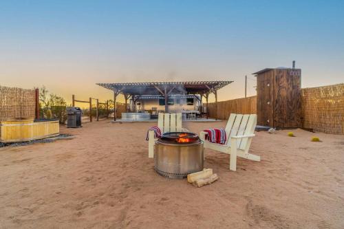 Inland Empire Other | Airstream Desert Stay | Hot Tub, Views, Stargazing