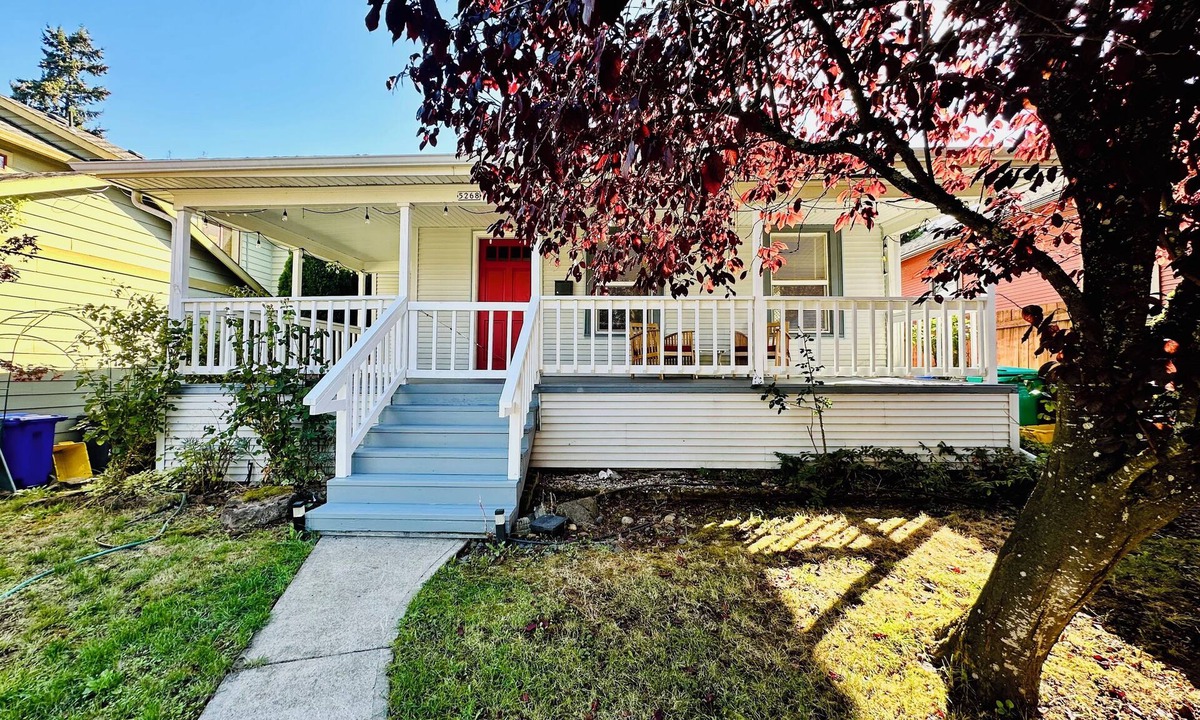 Alberta Arts District House | Alberta Arts house walking distance to everything!