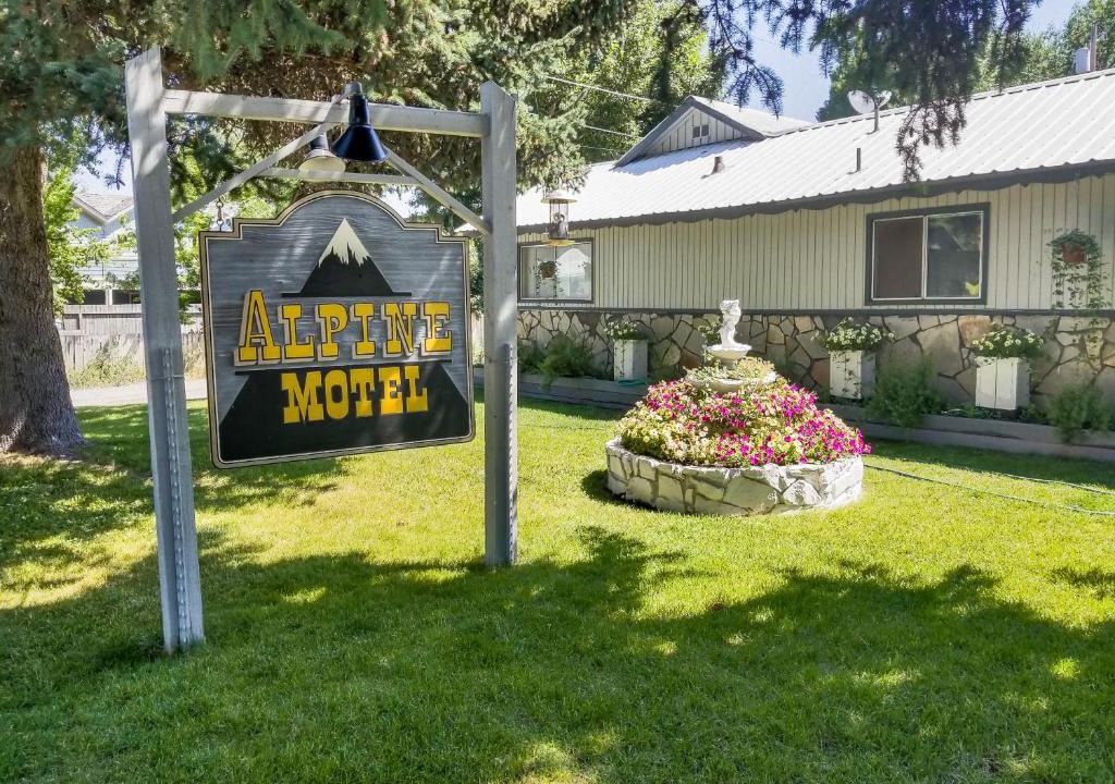 Jackson Hotel | Alpine Motel