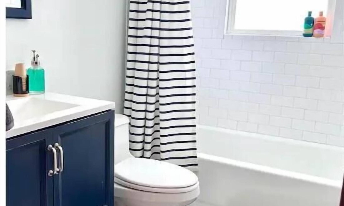 East Central House | Amazing Sugarhouse Cottage Walk To 9th & 9th