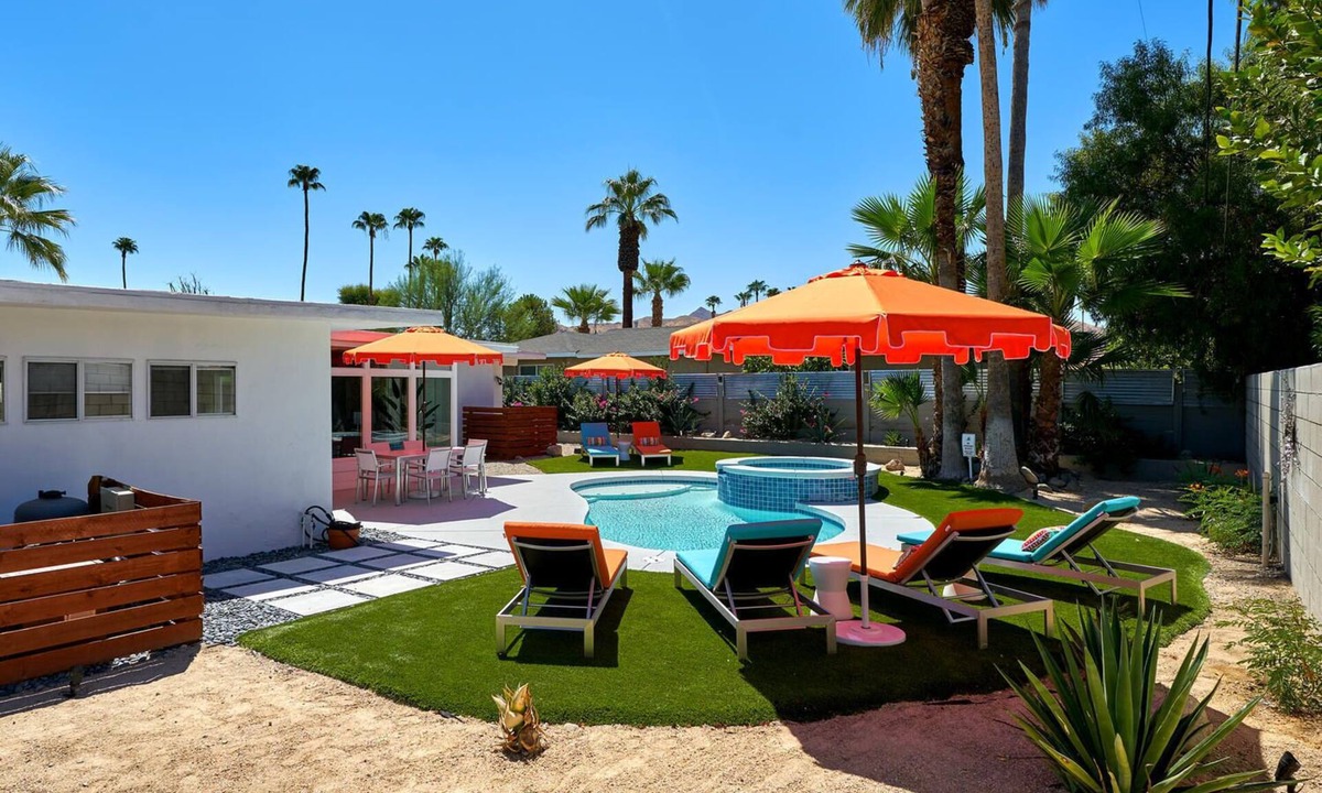 Sunrise Villas House | Atomic Sunrise - The ultimate Palm Springs lifestyle experience.