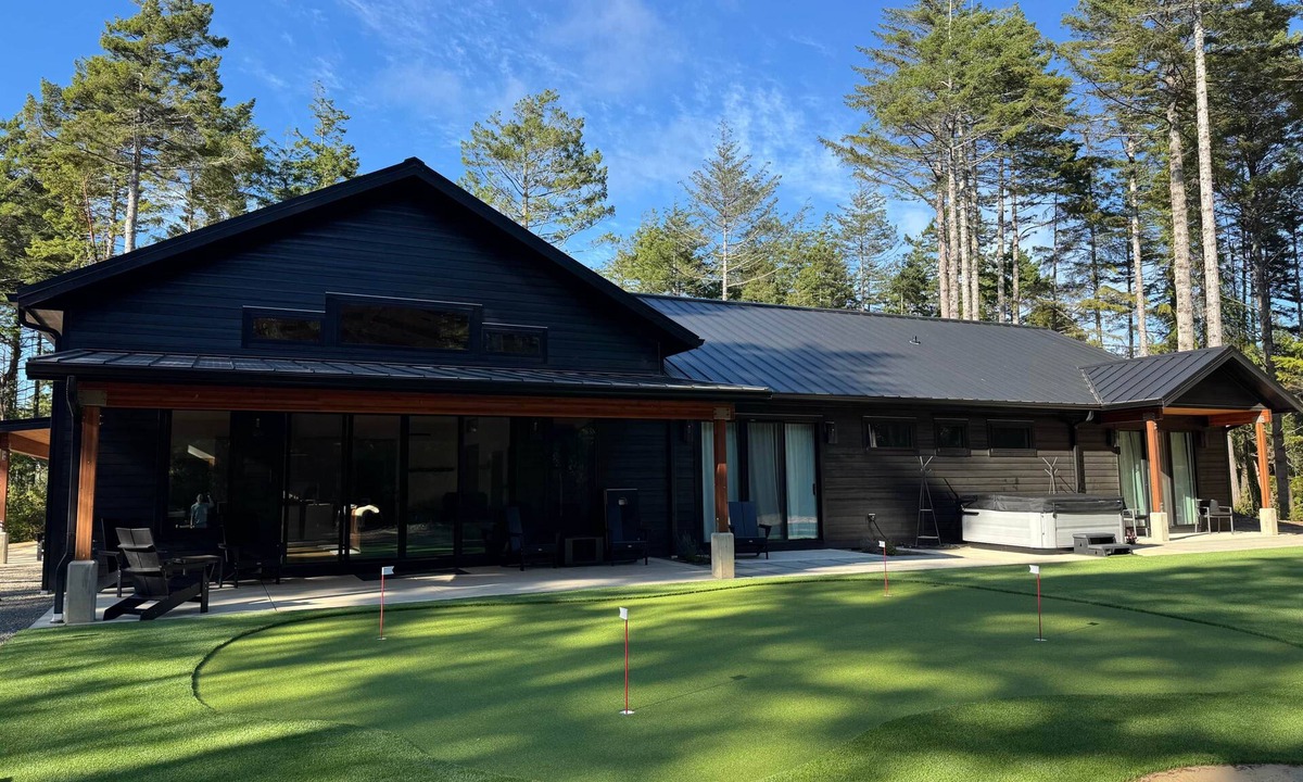 Bandon House | Bandon Heath - Walk to Bandon Dunes Golf Resort