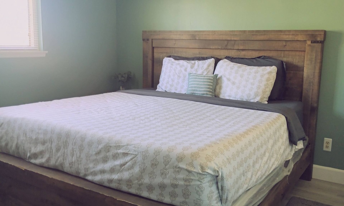 Lenwood House | Barstow Crew Rest & Base Stop