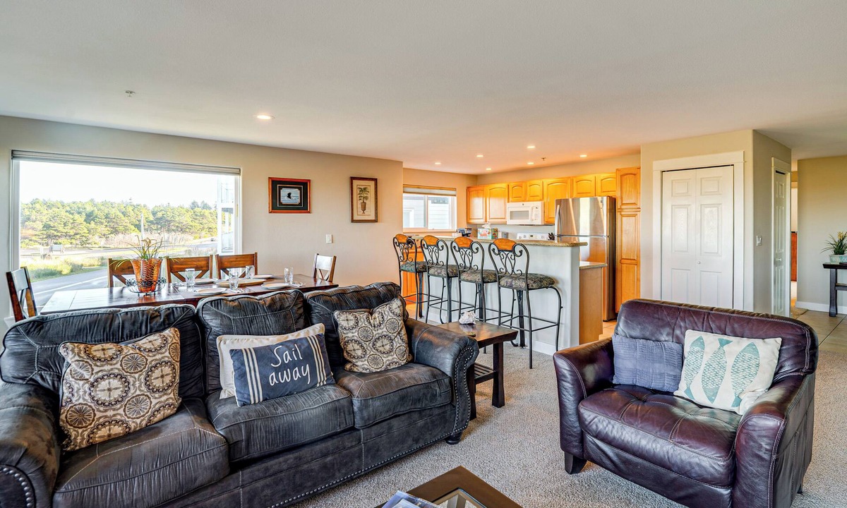 Westport Condo | Beach Access & Community Perks! Westport Hideaway