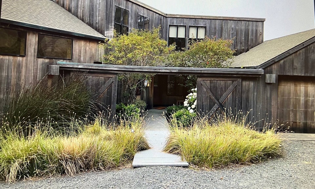 Sea Ranch House | Beautiful 2-bedroom 2-Bath House with Broad Views in Sea Ranch.