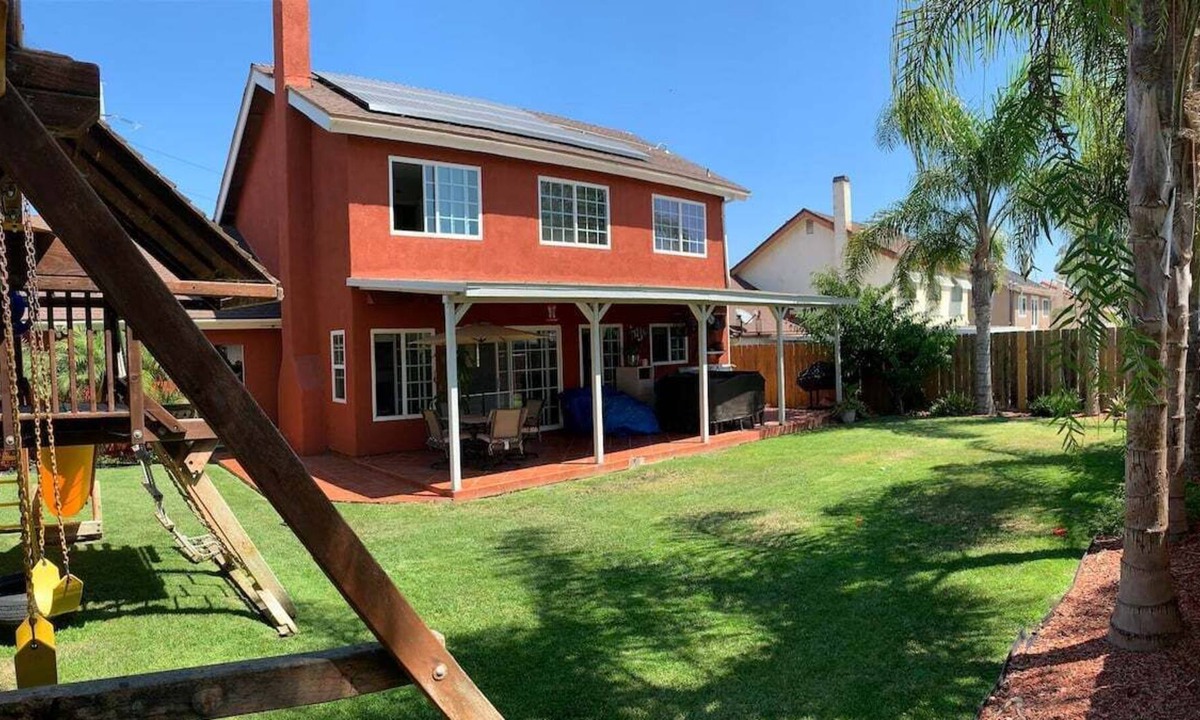 Chula Vista House | Beautiful and Comfy Home for Your Vacations