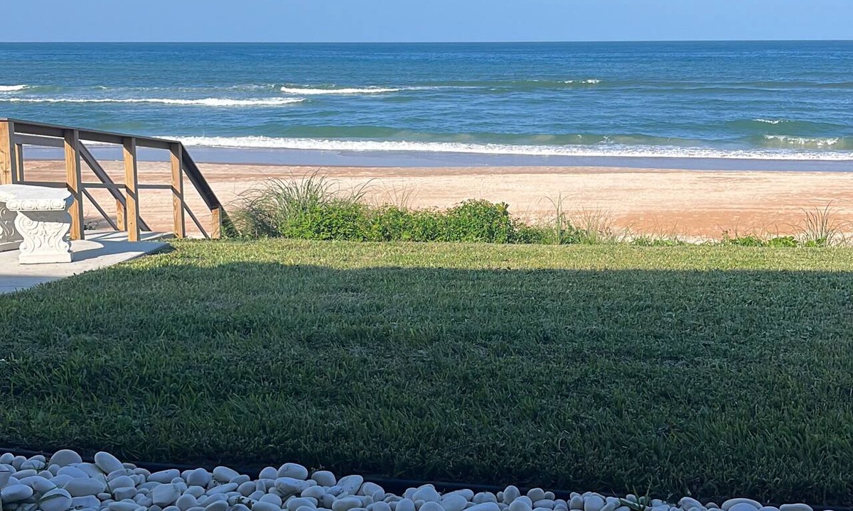Ormond Beach House | Beautiful custom home on the beach