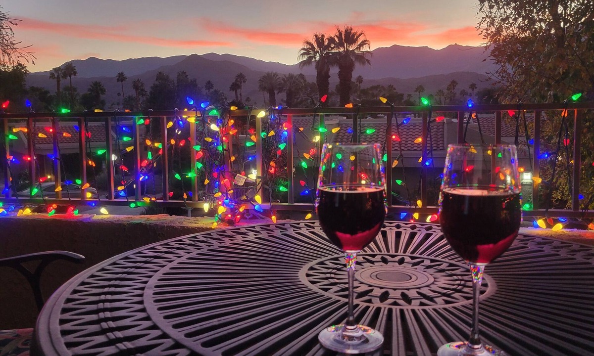 Cathedral City Condo | Beautiful Mountain Views - Prices Varie per Season - No cleaning fee