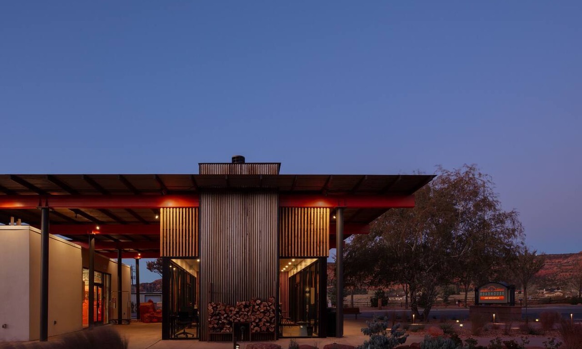 Kanab Hotel | Best Friends Roadhouse and Mercantile