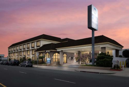 Norwalk Hotel | Best Western Norwalk Inn