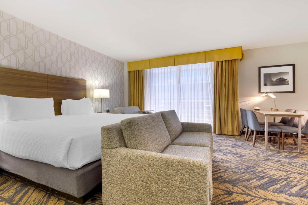 Downtown San Diego Hotel | Best Western Plus Bayside Inn