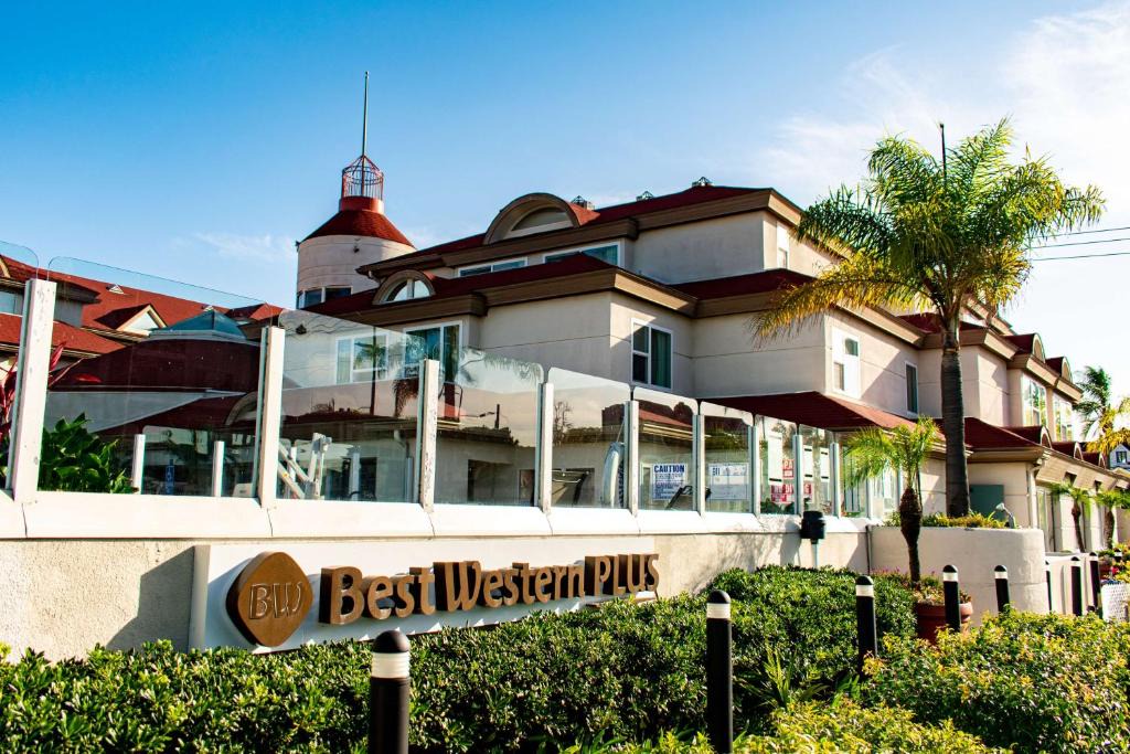 Coronado Hotel | Best Western Plus Suites Hotel Coronado Island