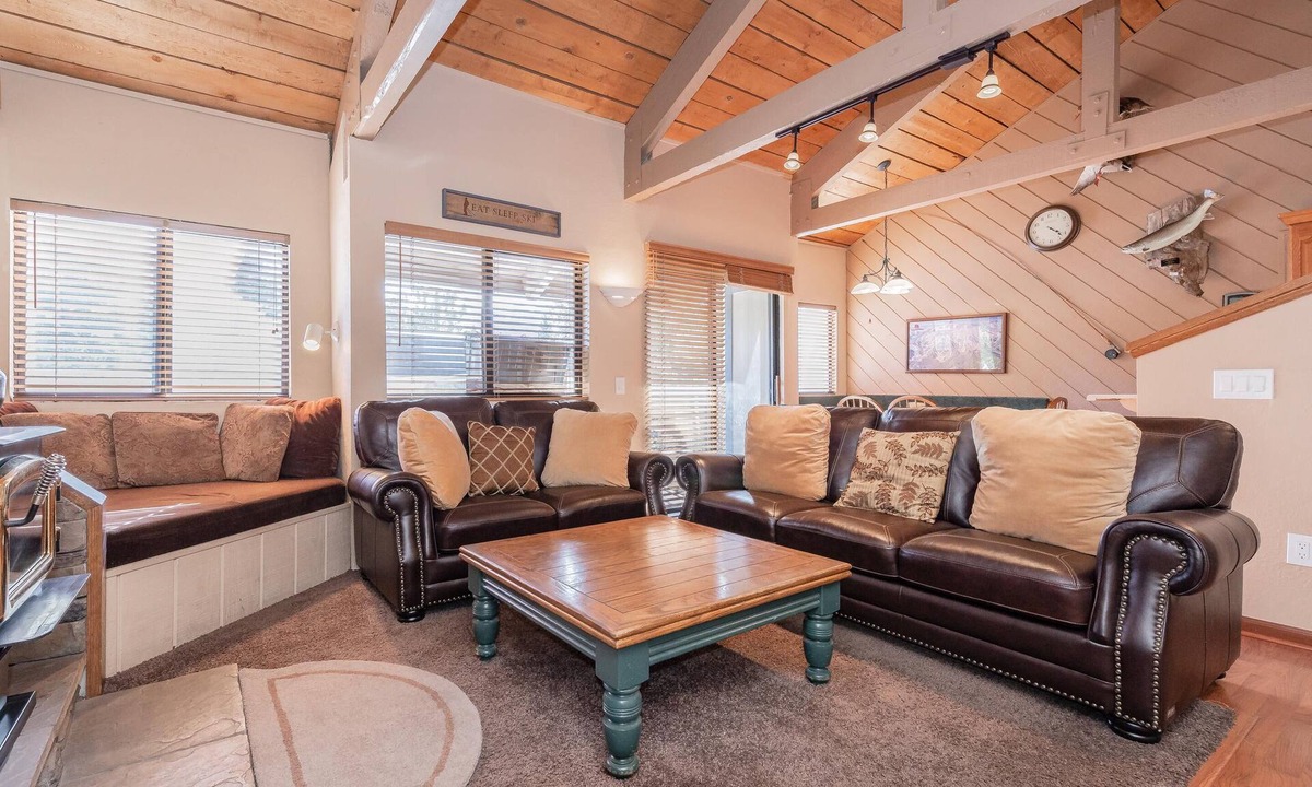 Majestic Pines Condo | Bigwood #90 Bldg. W
