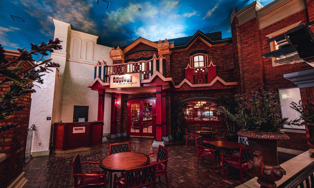 Sunrise Manor Resort | Boulder Station Hotel and Casino