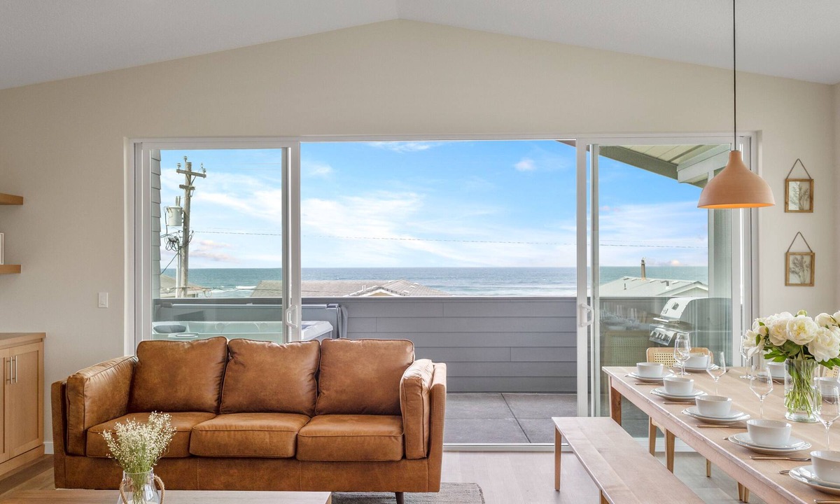Rockaway Beach House | Brand New Ocean View Beach House w Hot Tub & Sauna