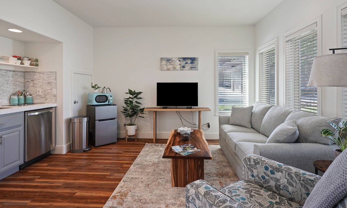 Broken Top Condo | Broken Top Gated Community, Quiet and Peaceful