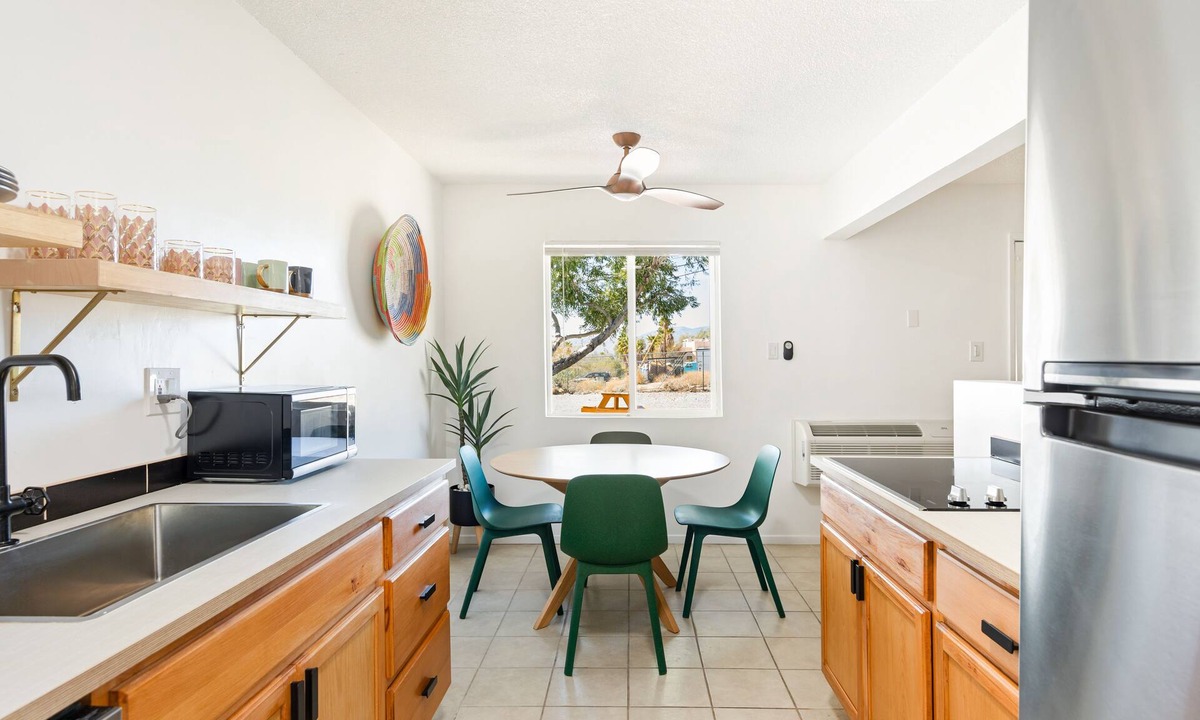 Desert Hot Springs Apartment | C4- Long Short Term Colorful/Fresh Remodeled Apt