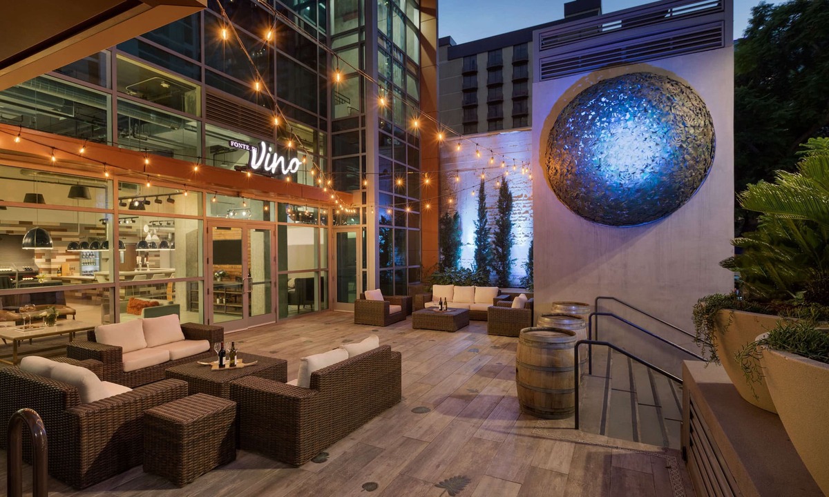 Downtown San Diego Hotel | Carte Hotel San Diego Downtown, Curio Collection by Hilton