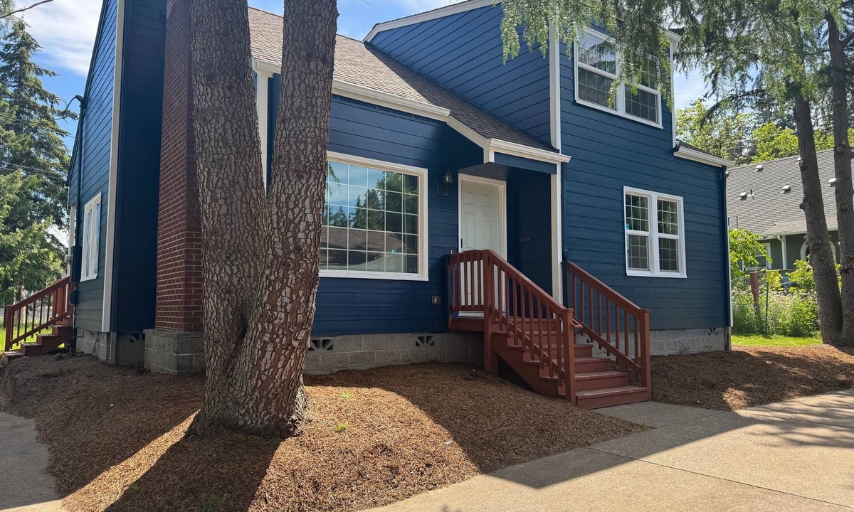 Eugene House | Charming 3-bedroom house in wonderful Eugene close to Campus