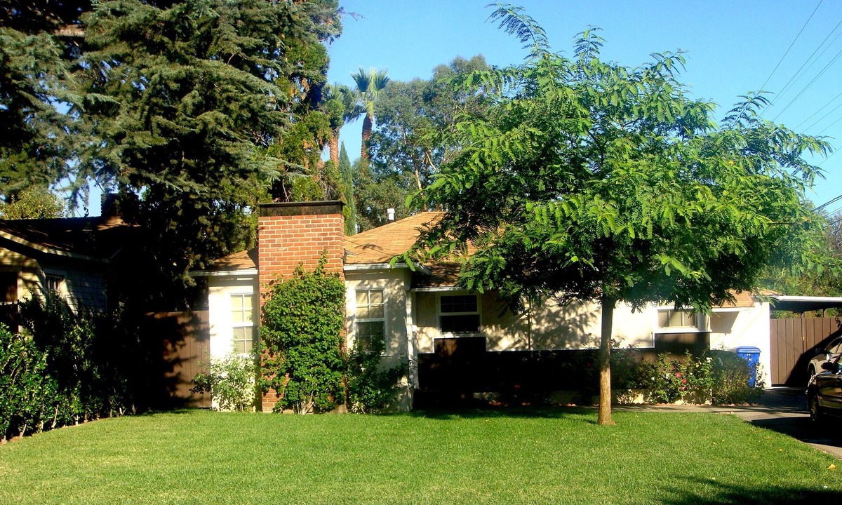 Granada Hills South House | Charming Granada Hills Apartment in Great Neighborhood