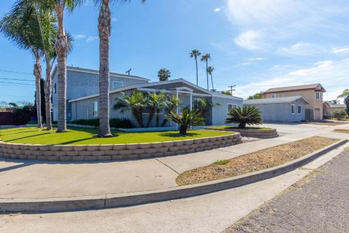 North Clairemont House | Charming holiday home with Games & Close to Beaches & to Downtown San Diego