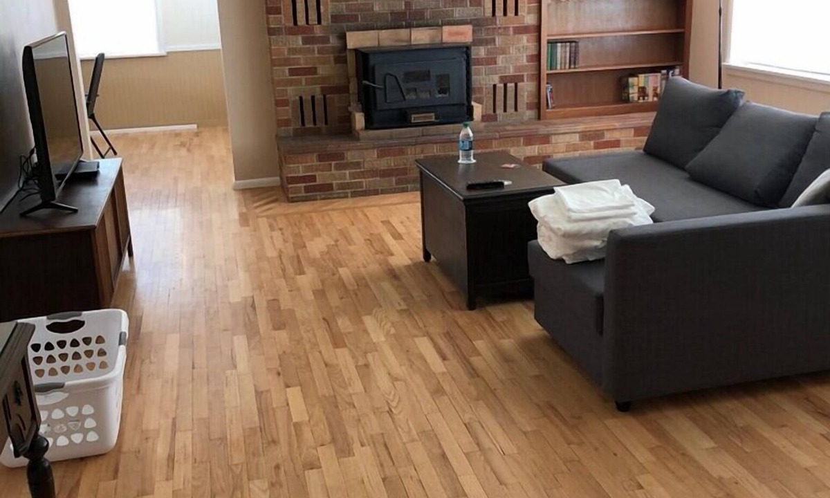 Kennewick House | Charming Mid-Century Home - Centrally Located in Kennewick, WA