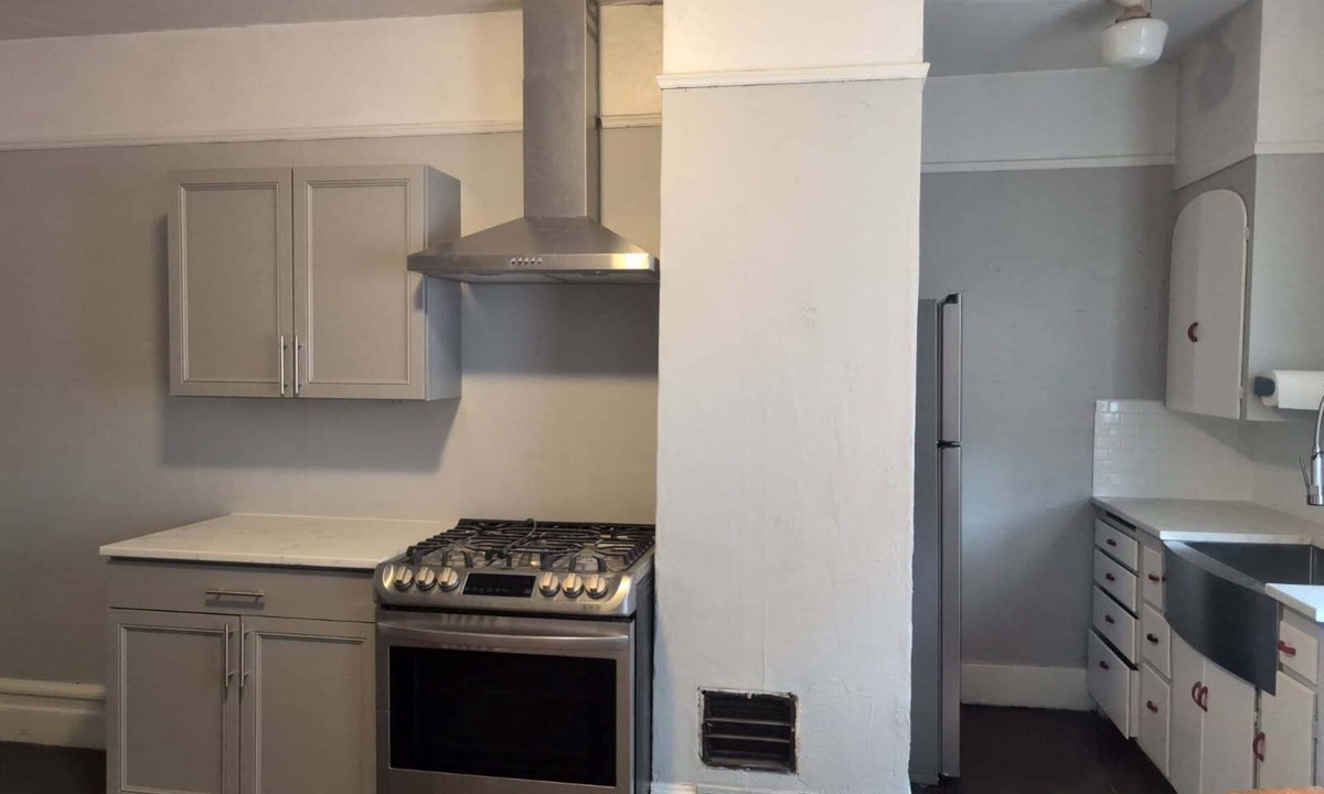 Roseburg Apartment | Chic 1-bedroom apartment in delightful Roseburg with WiFi