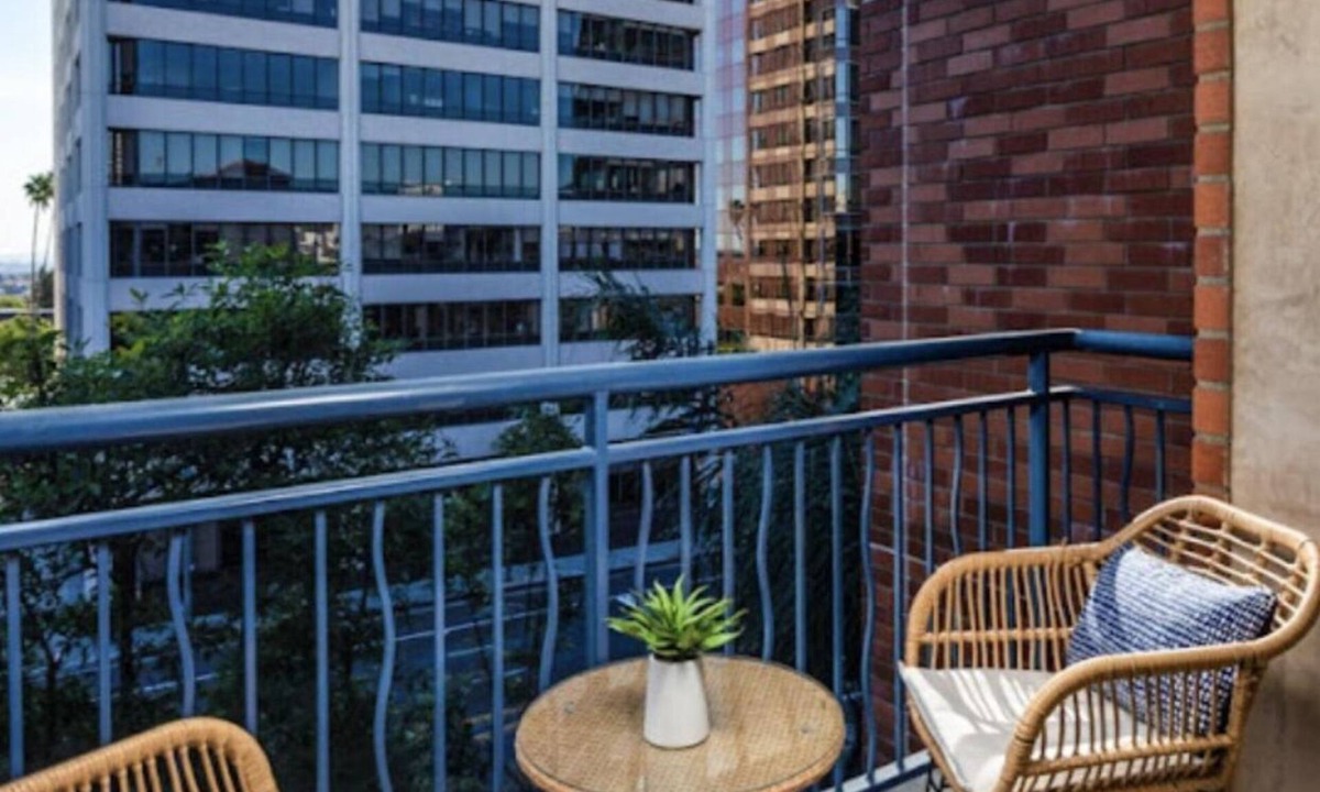 Westwood Condo | Chic 3-bedroom condo with AC, fitness room, WiFi in vibrant Wilshire corridor.